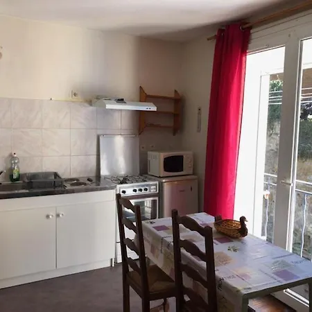 アパート De Bigorre